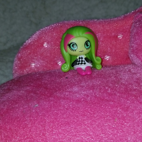 SOLD - Picture 2 of 6